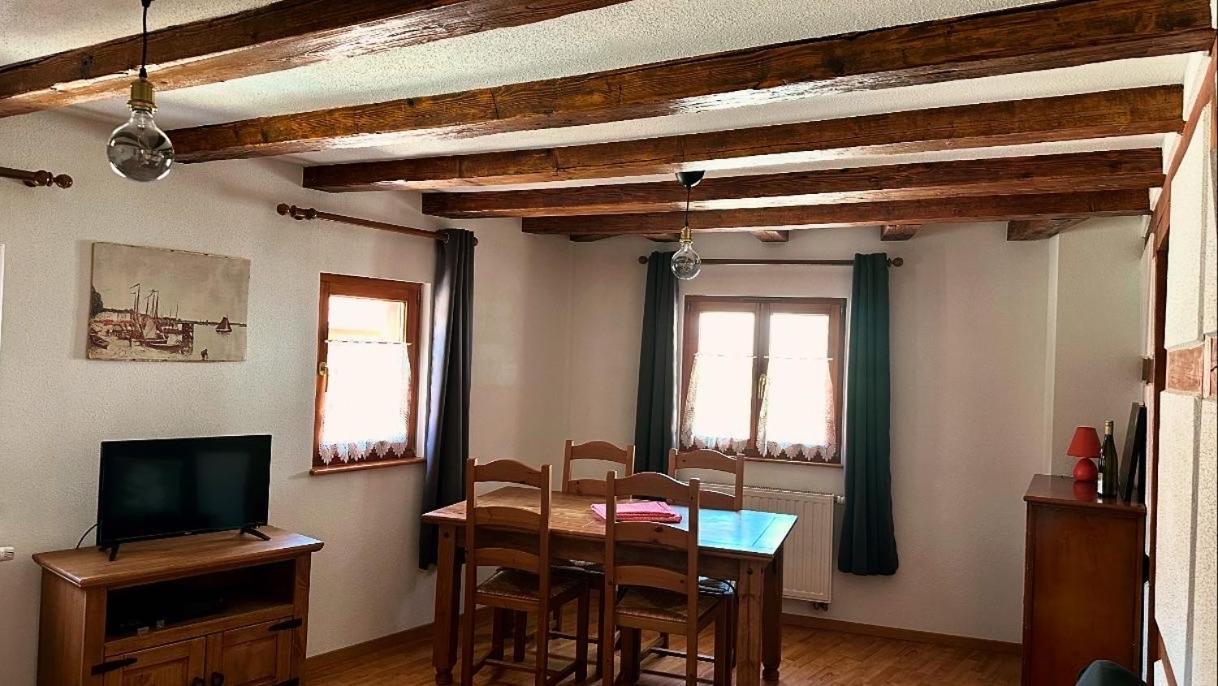 Les Gites De La Poterne Rouffach Esterno foto
